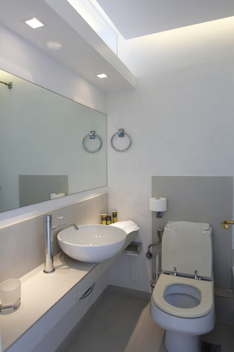 Bathroom 4, Mykonos View, South Aegean