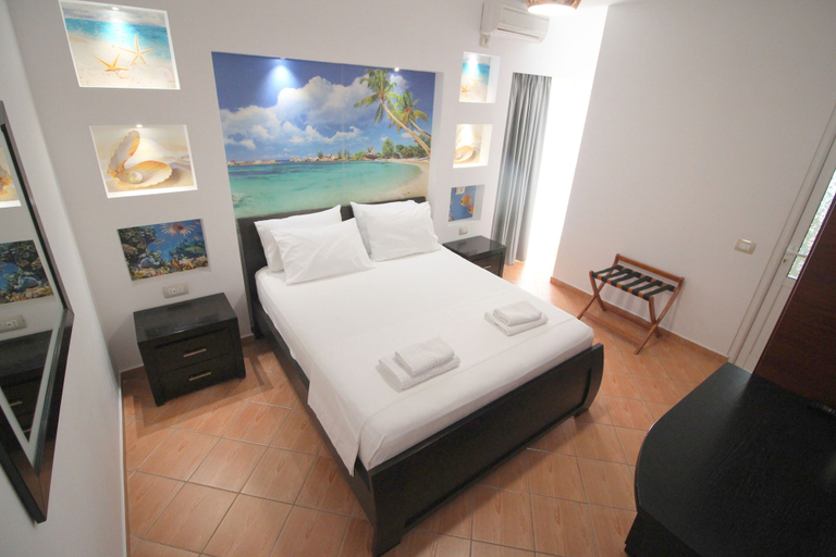 Bedroom 4, Hotel Oskar, Sarandës