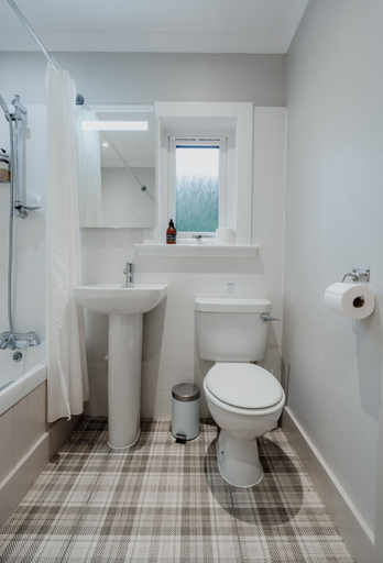 Bathroom 4, Hame Hotel, Highland