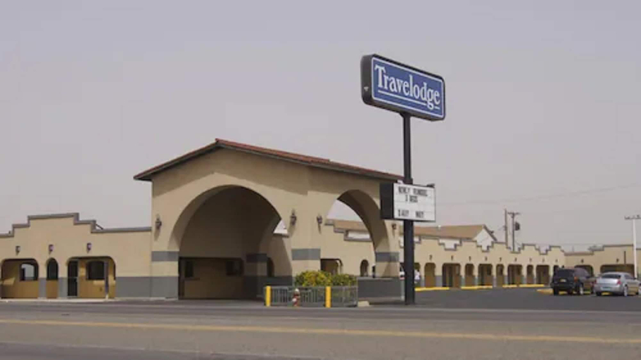Exterior & Views 2, Travelodge by Wyndham Clovis, Curry