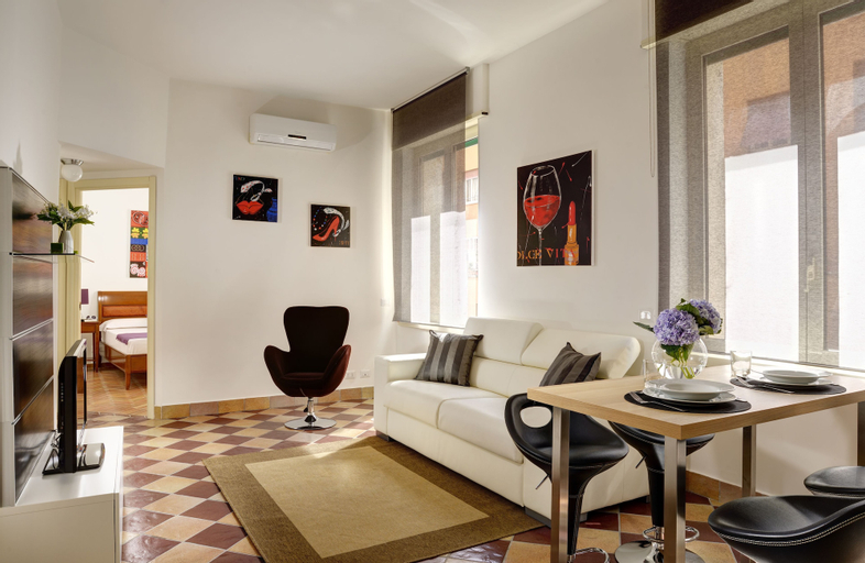Maison Re di Roma, Rome