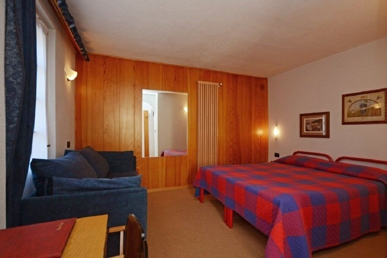 Bedroom 3, Hotel Monti Pallidi, Trento