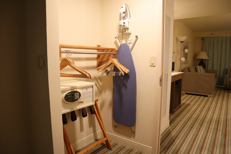 Bedroom 3, Embassy Suites by Hilton San Juan Hotel & Casino