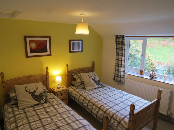 Bedroom 2, Yr Hen Farcdy Bed & Breakfast, Gwynedd