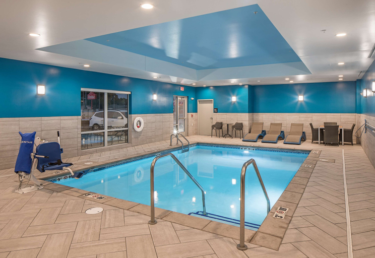 Sport & Beauty 5, Hampton Inn Columbus NE, Platte