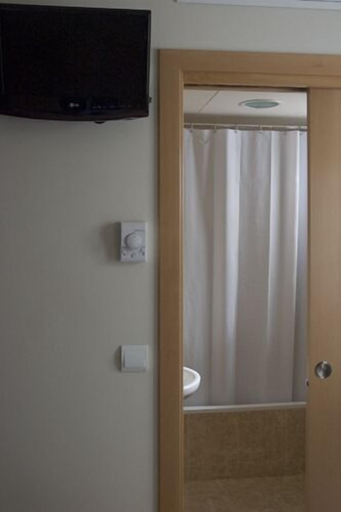 Bathroom 5, Hotel MR, Tarragona