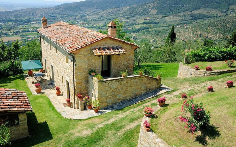 Casa Santa Maria Nuova, Arezzo
