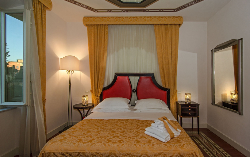 Bedroom 4, Lucca in Azzurro Maison de Charme, Lucca