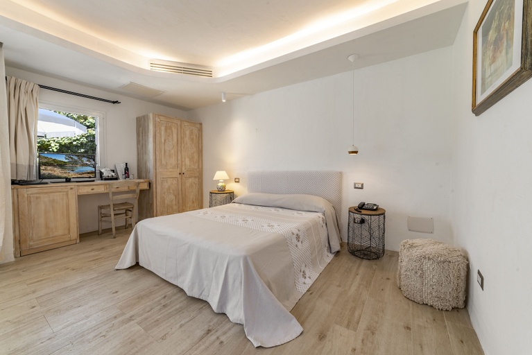 Bedroom 3, Grand Relais Dei Nuraghi Adults Only, Olbia-Tempio