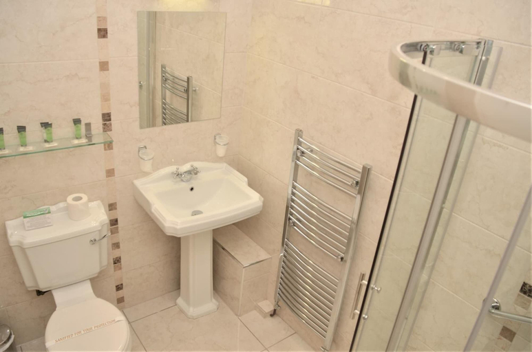 Bathroom 3, Hotel St. George by Nina, Dublin