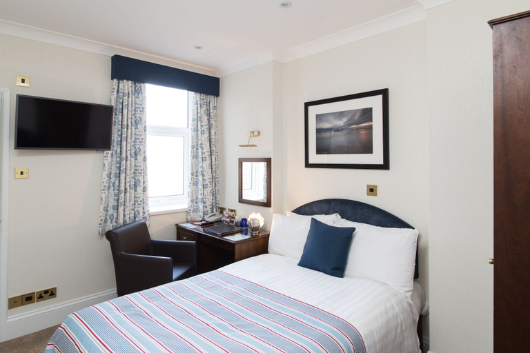 Bedroom 2, Imperial Hotel, Norfolk