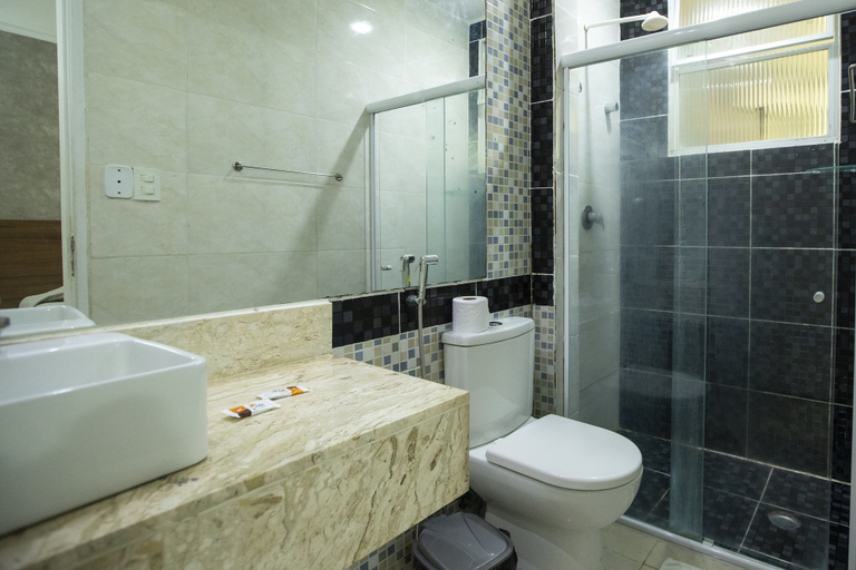 Bathroom 4, Beira Mar Hotel, Aracaju
