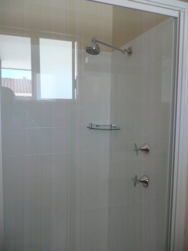 Bedroom 3, Rosebourne Gardens Motel, Coffs Harbour - Pt B