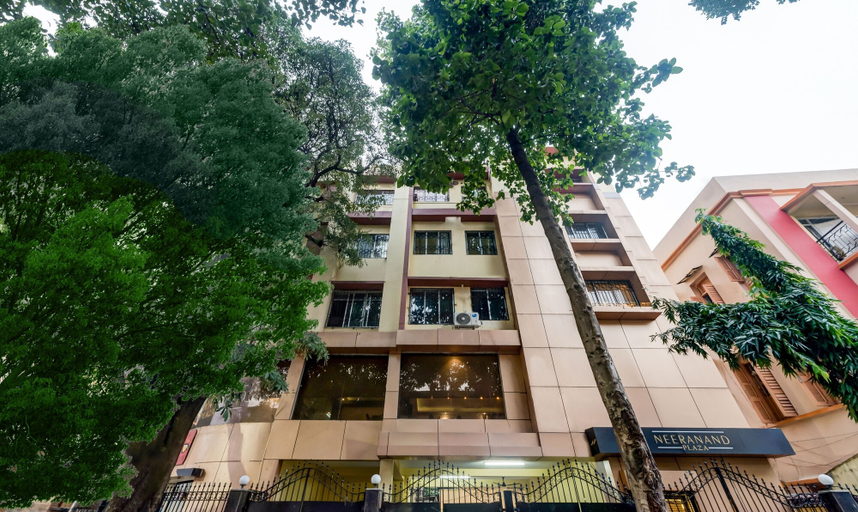 Exterior & Views 2, Itsy Hotels Neeranand Plaza, Bhawanipur, Kolkata