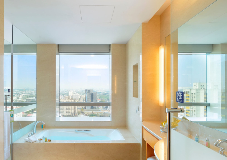 Bathroom 5, Windsor Hotel Taichung, Taichung
