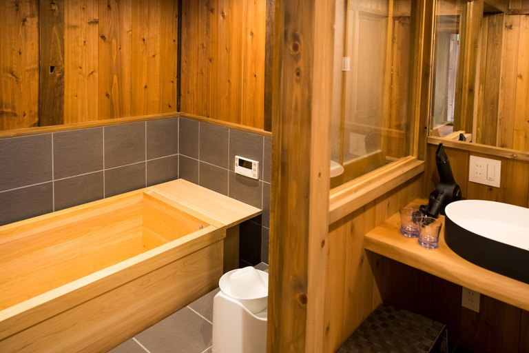 Bathroom 3, Kazeno Yame-Fukushima, Yame