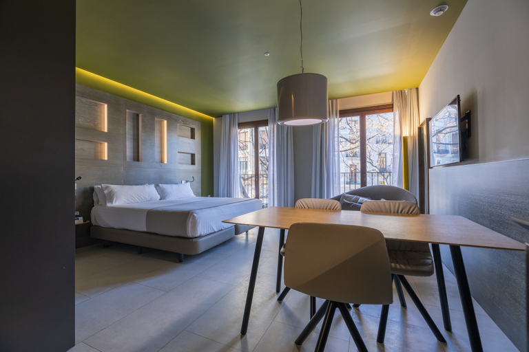 Bedroom 4, MYR Plaza Mercado & Spa, Valencia