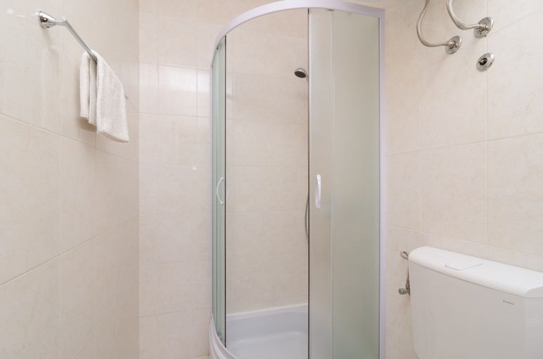 Bathroom 3, Apartments Feral, Mljet