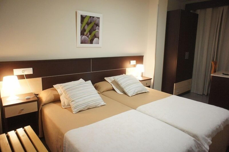 Bedroom 5, Hotel MR, Tarragona