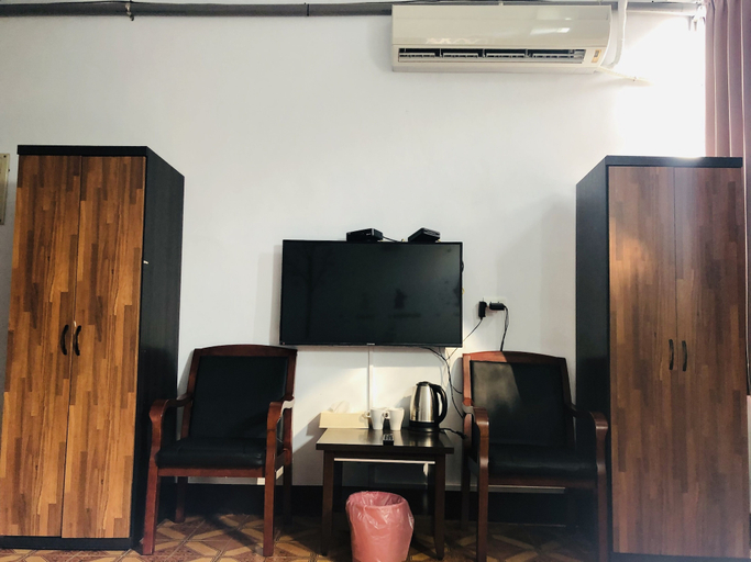 Others 5, Hsiang Hotel, Miaoli
