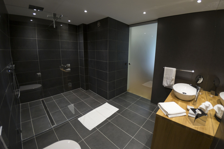 Bathroom 5, Rieslingquartier - Mosel Wein Hotel, Bernkastel-Wittlich