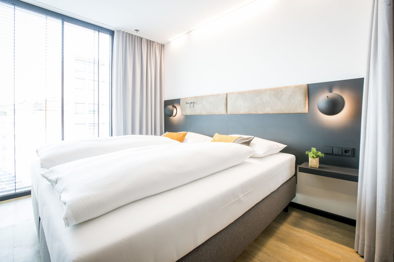 Bedroom 3, arte Hotel Salzburg, Salzburg