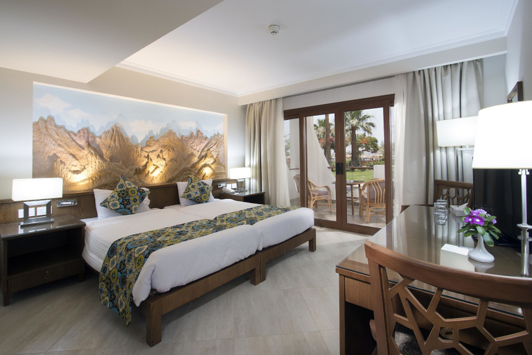 Bedroom 3, Swiss Inn Resort Dahab, Sant Katrin