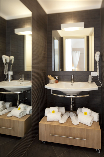 Bathroom 4, Palazzo Brunaccini Boutique Hotel, Palermo
