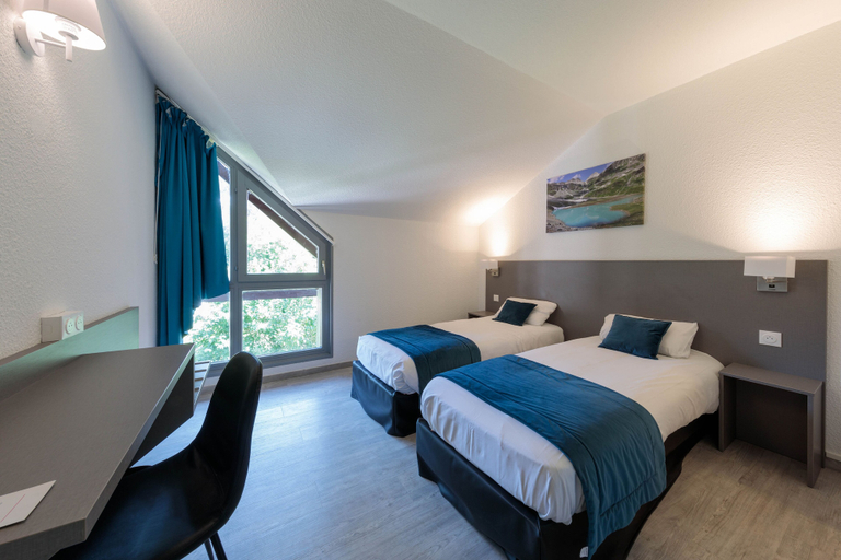 Bedroom 3, Noemys Viviers Du Lac, Savoie