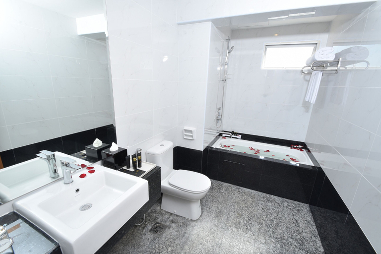 Bathroom 5, Hotel Tenera, Hulu Langat
