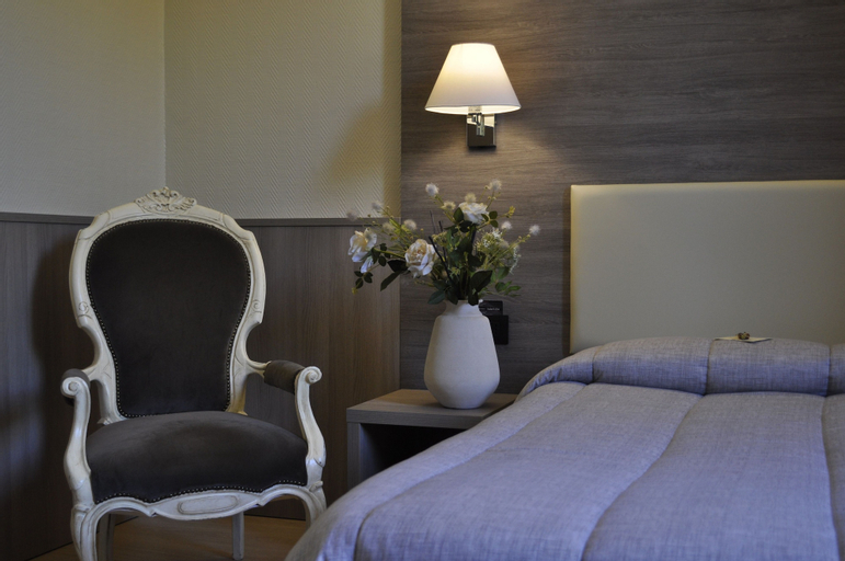 Hotel Est, Livorno