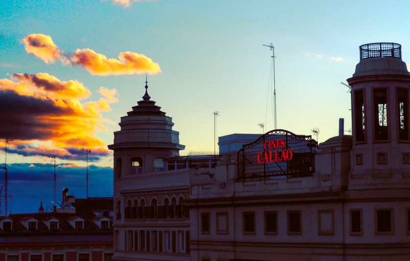 Exterior & Views 2, Hostal El Carmen, Madrid