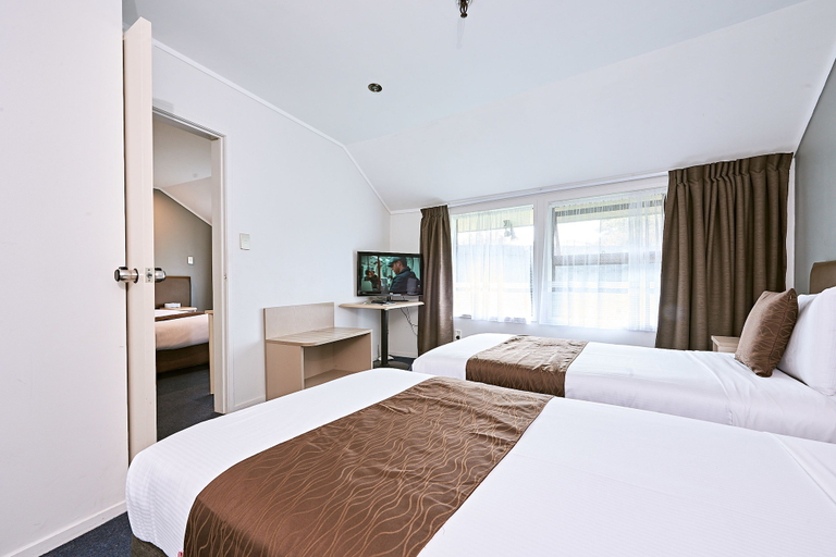 Bedroom 4, Mount Richmond Hotel, Waitakere