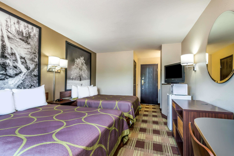 Bedroom 3, Super 8 by Wyndham Kimball, Kimball