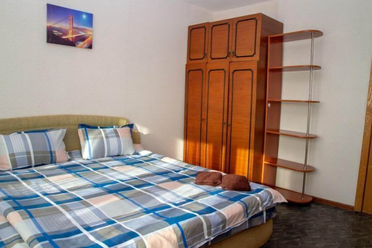 Bedroom 4, Apartment on Tolstogo St. 25, Vladivostok gorsovet