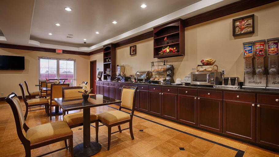 Food & Drinks 4, Best Western Plus Manvel Inn & Suites, Brazoria