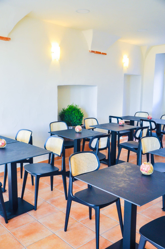 Food & Drinks 4, Posta Vecchia, Haute-Corse