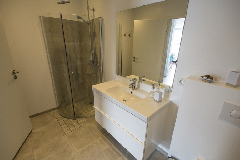 Bathroom 4, Blábjörg Resort, Borgarfjarðarhreppur