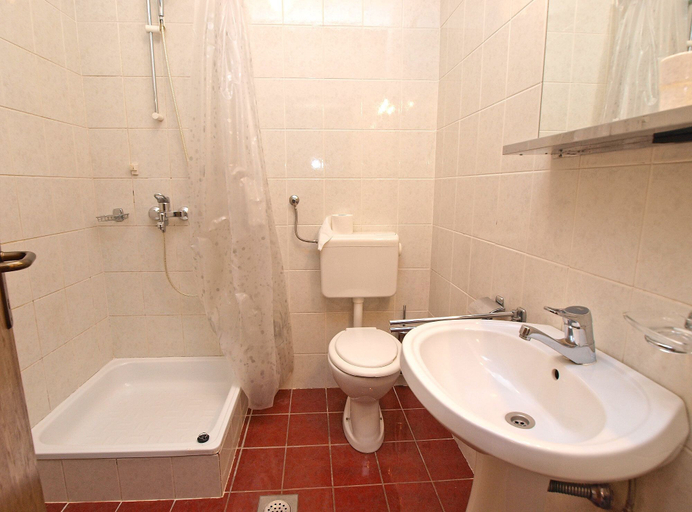 Bathroom 3, Apartments Dubravka 1315, Vrsar