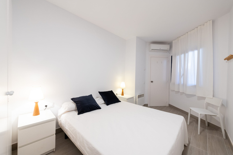 Bedroom 3, Apartments Marblau, Girona