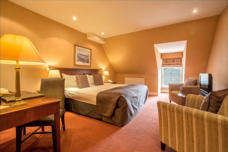 Bedroom 3, Sherbrooke Castle Hotel, Glasgow