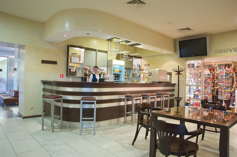 Food & Drinks 5, Ladoga Hotel, Sankt-Peterburg gorsovet