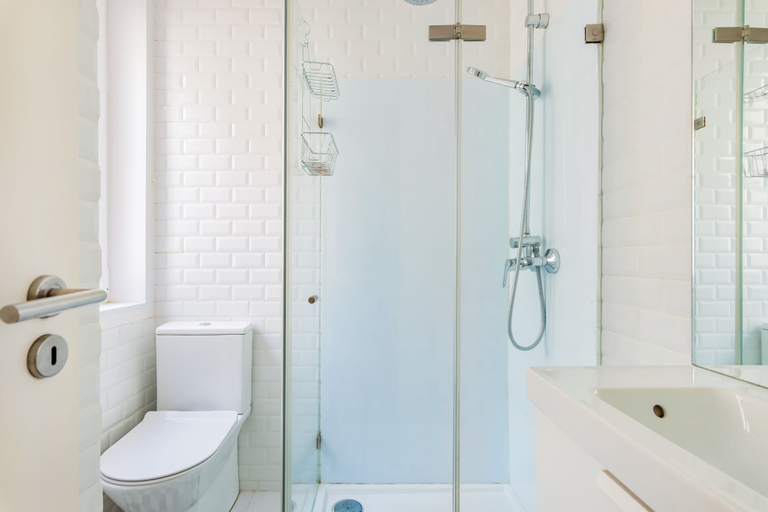 Bathroom 3, Romantic Alfama Getaway, Lisbon