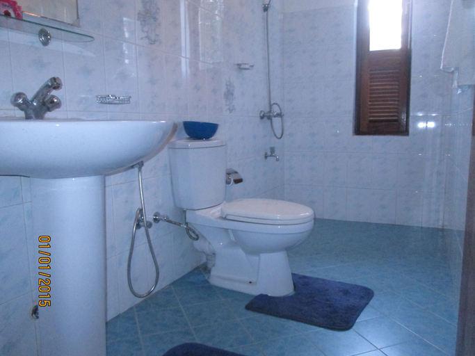 Bathroom 3, Kandy Holiday Residence, K.F.G. & G. Korale