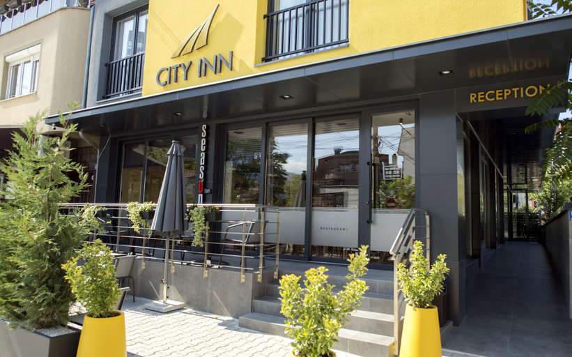 Exterior & Views 2, City Inn, Priština