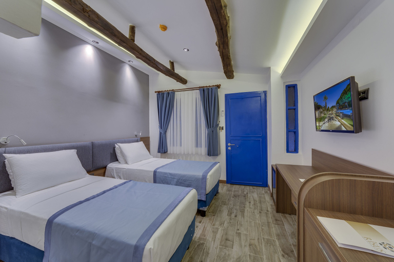 Bedroom 3, ADELLA GARDEN MARİNA HOTEL, Kuşadası