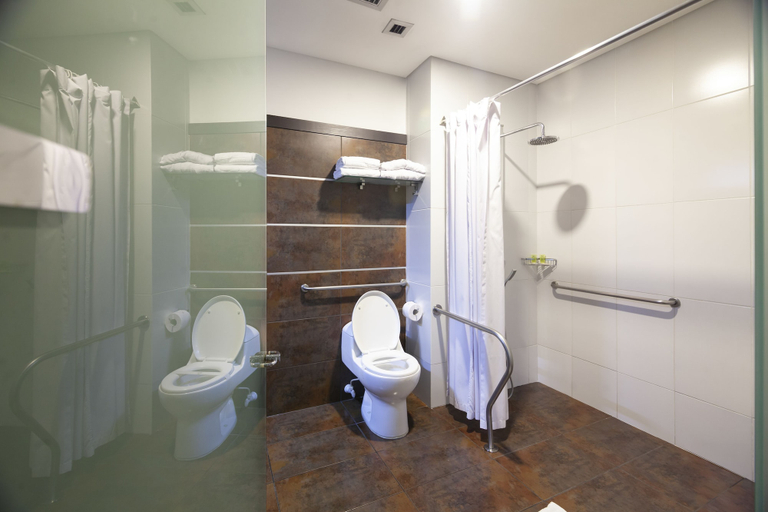 Bathroom 5, Diez Hotel Categoria Colombia, Medellín