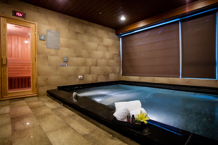 Sport & Beauty 5, Fullon Hotel Taoyuan Airport Access MRT A8, Taoyuan