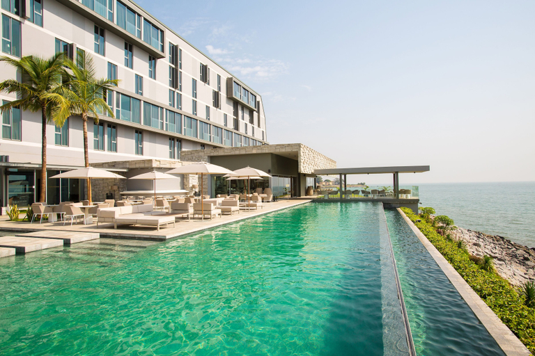 Exterior & Views 2, Noom Hotel Conakry, Conakry