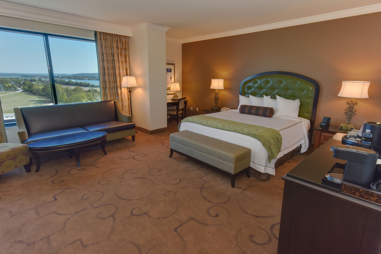Bedroom 3, Belterra Casino Resort, Switzerland